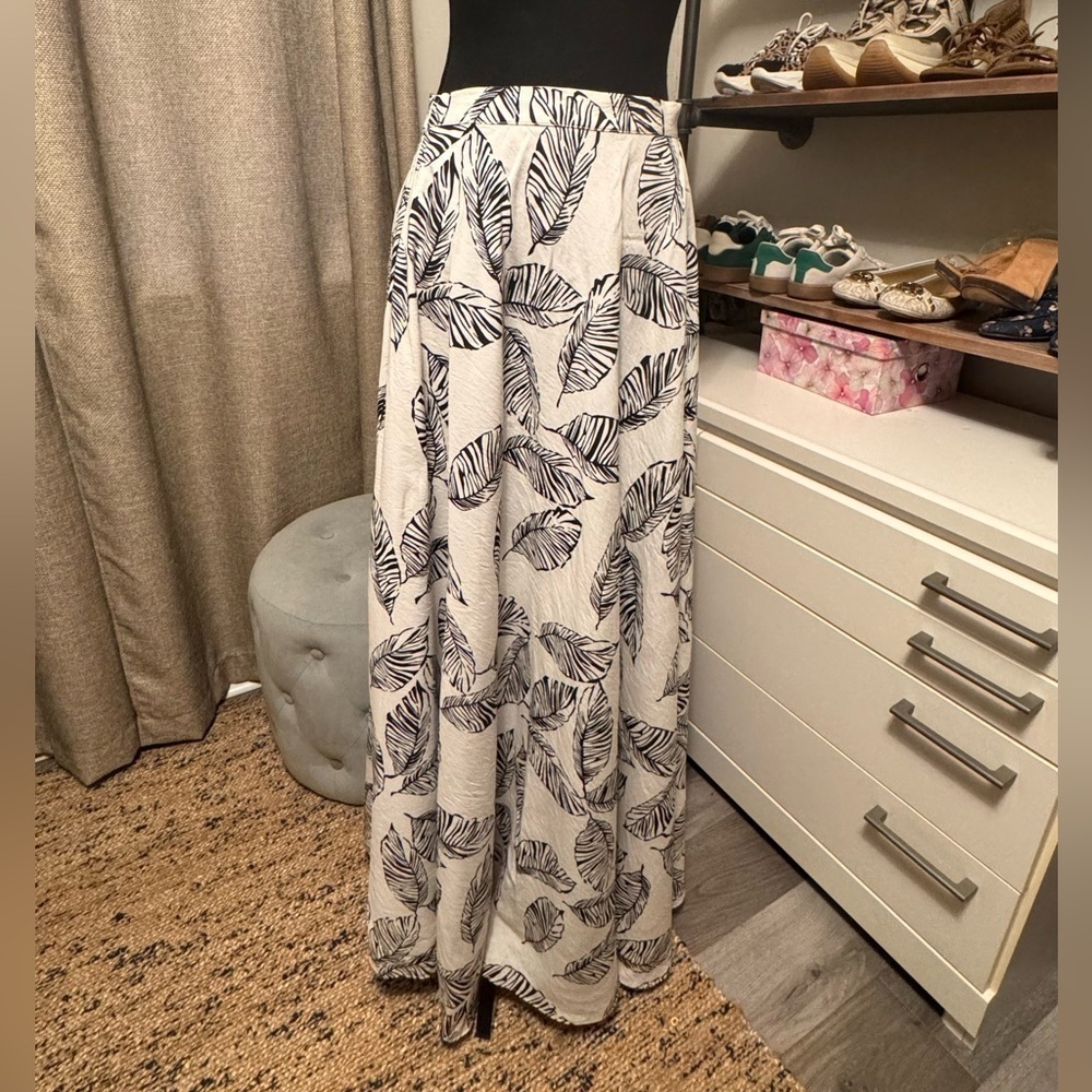 COPY - Flowy Maxi Skirt – great for honeymoon on the beach
